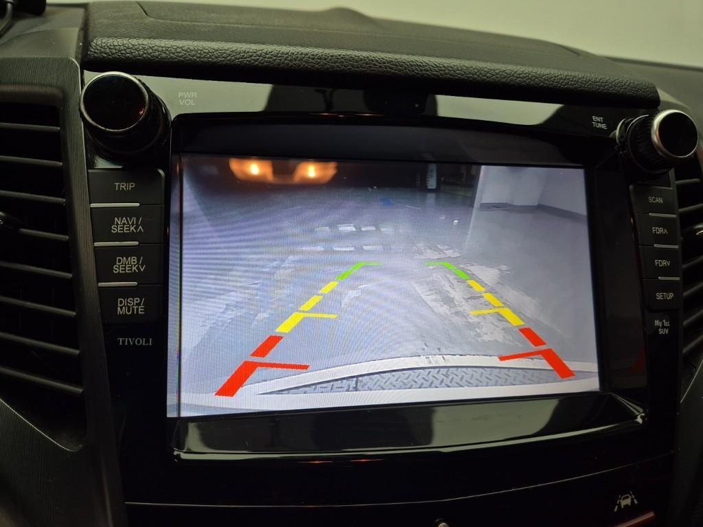 Ssangyong Tivoli 2018 Blanco - Importación desde Corea - HF Imports Iquique - Foto 14