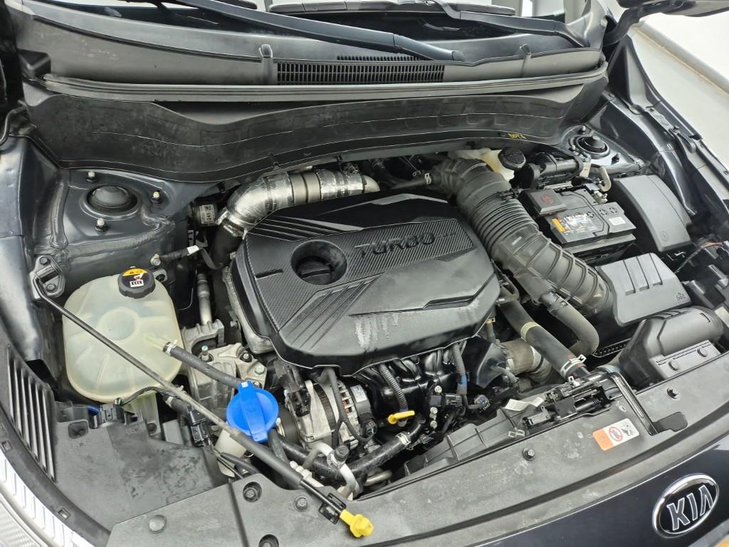 KIA Seltos - Vista 6