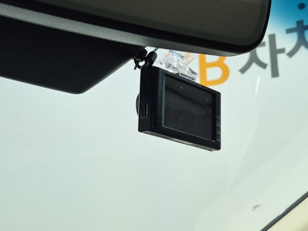 HYUNDAI Grandeur 2022 Blanco - Importación desde Corea - HF Imports Iquique - Foto 17