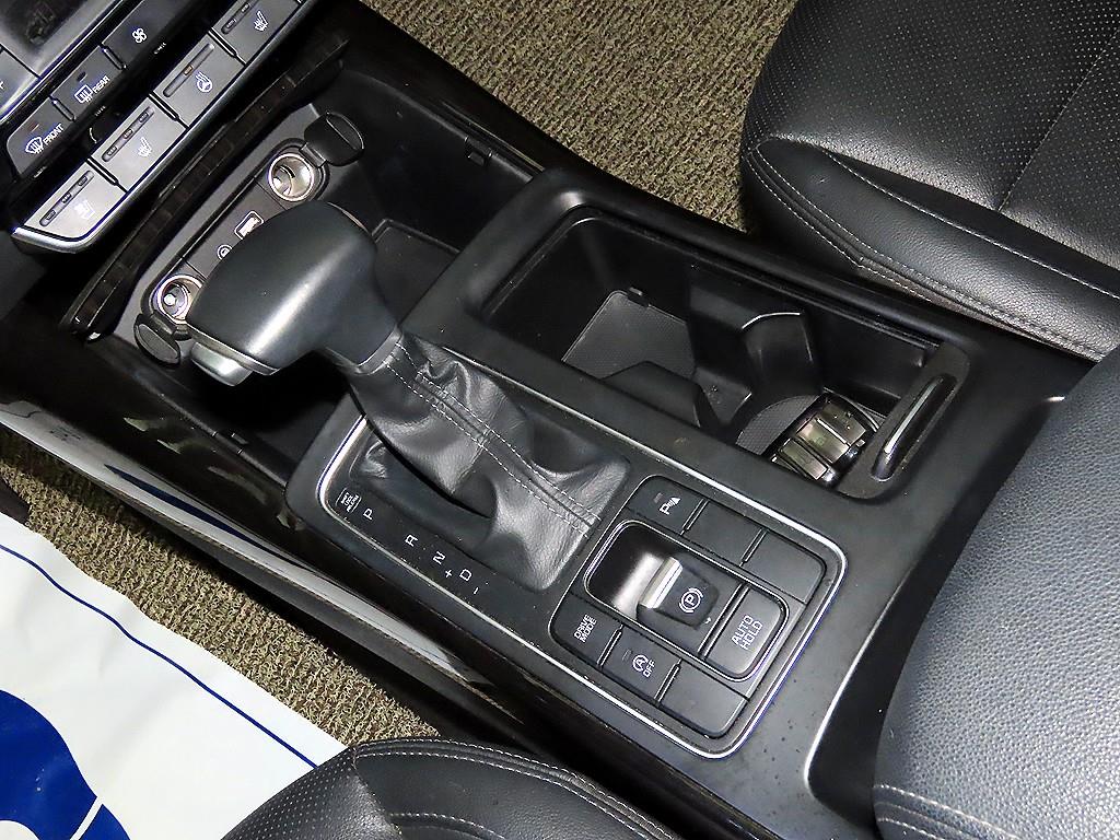 KIA Sorento - Vista 12