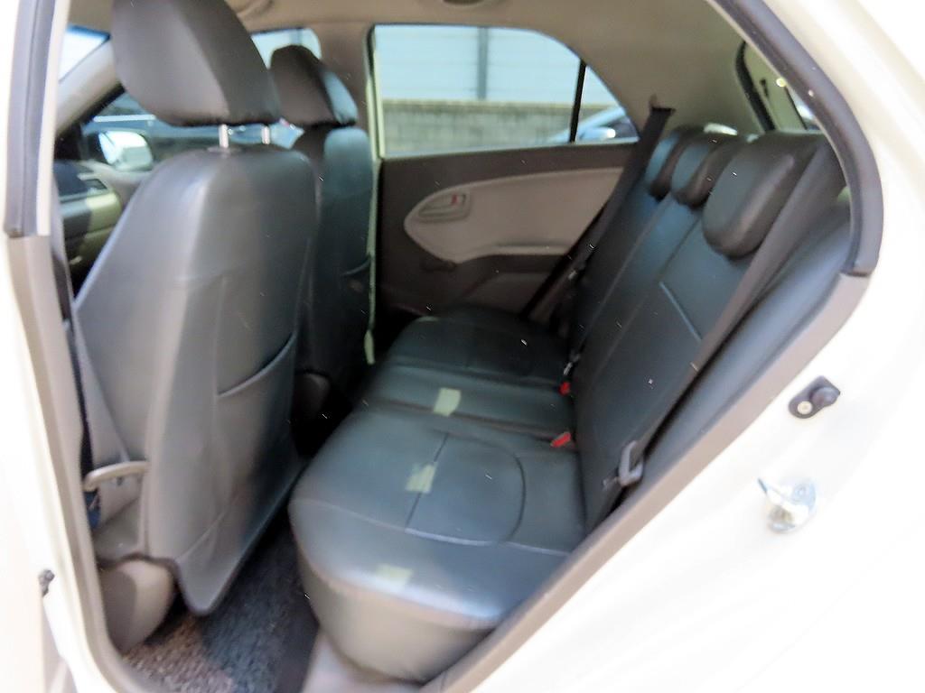 KIA Morning - Vista 6