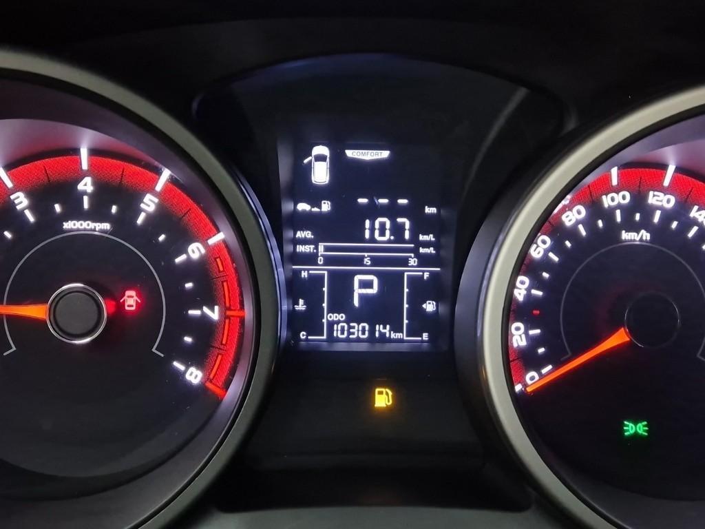 Ssangyong Tivoli - Vista 11