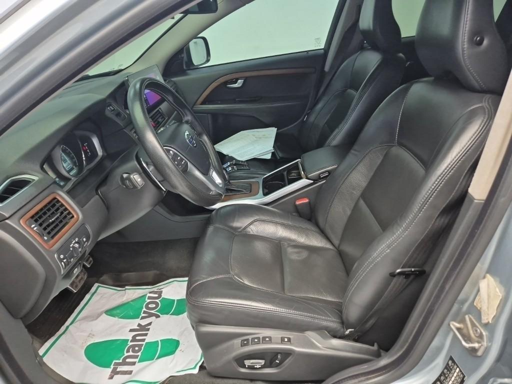 Volvo XC70 - Vista 11