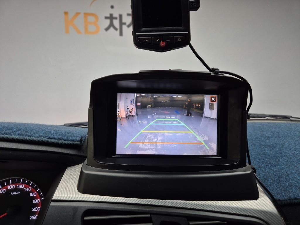 Ssangyong Korando - Vista 12