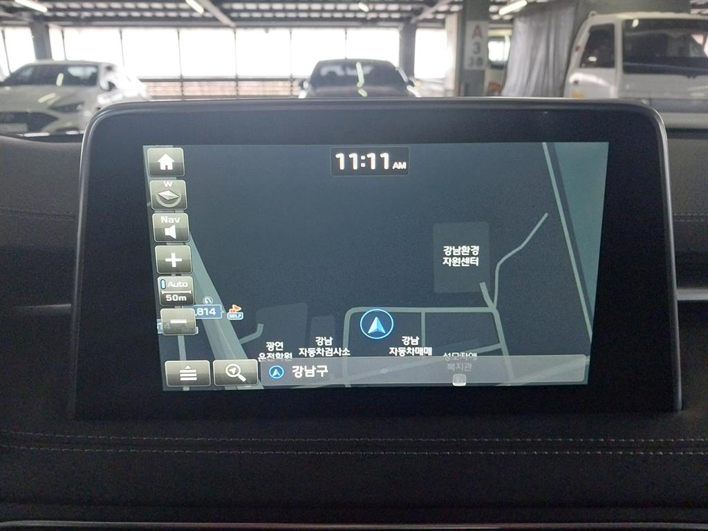 Genesis G70 - Vista 6