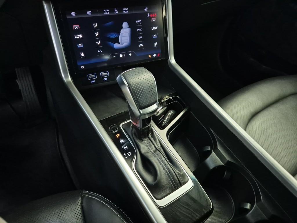 Ssangyong Torres - Vista 8