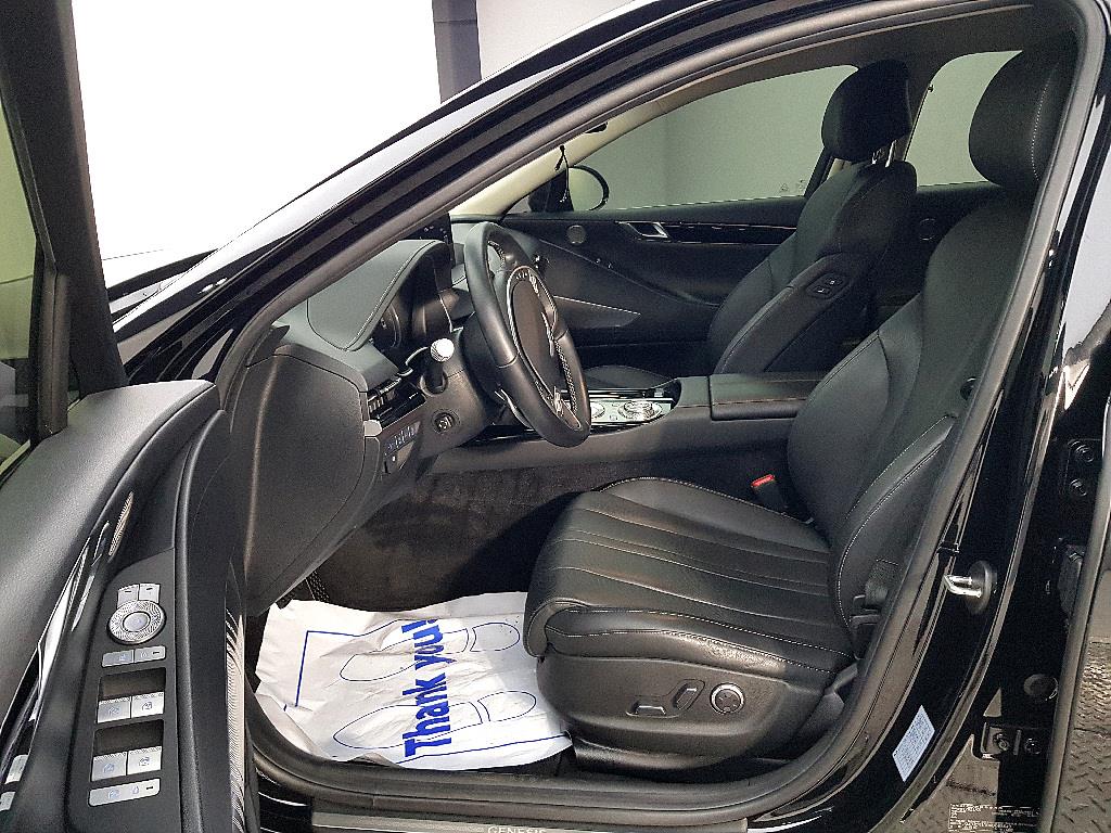 Genesis G80 - Vista 8