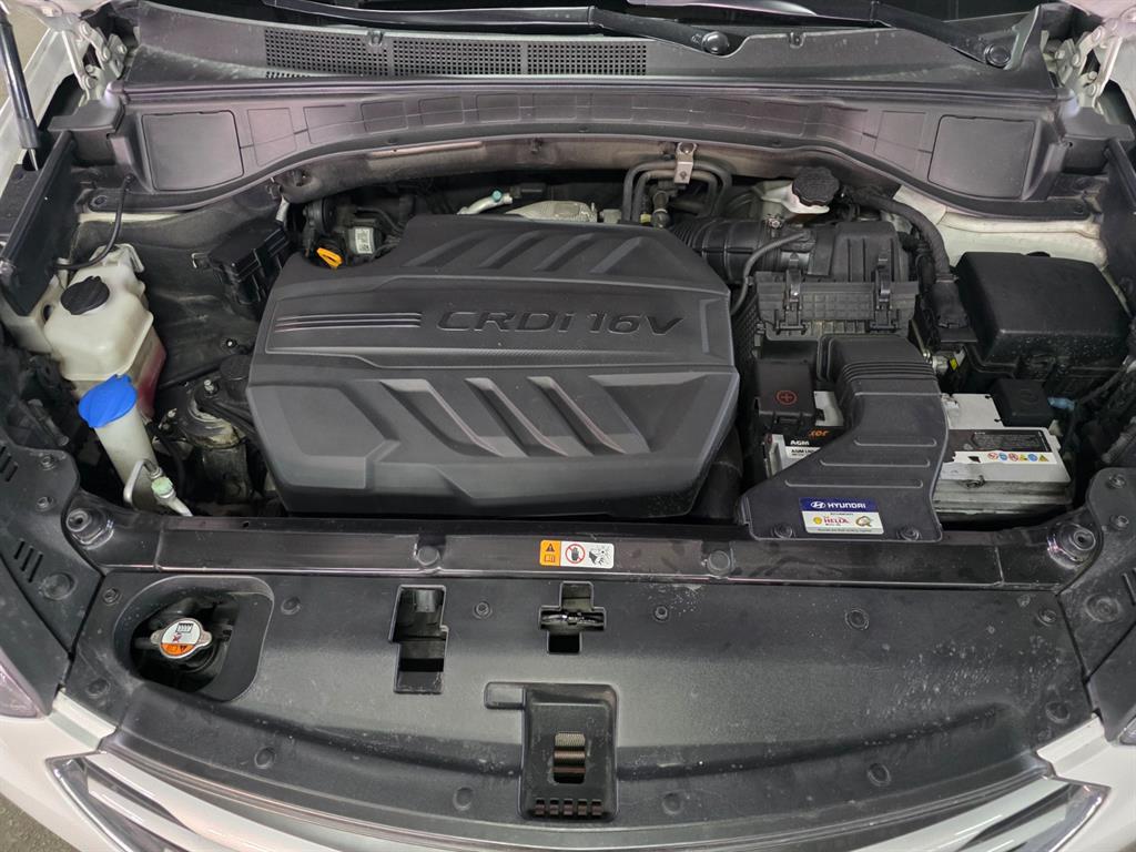 HYUNDAI Santa Fe - Vista 6