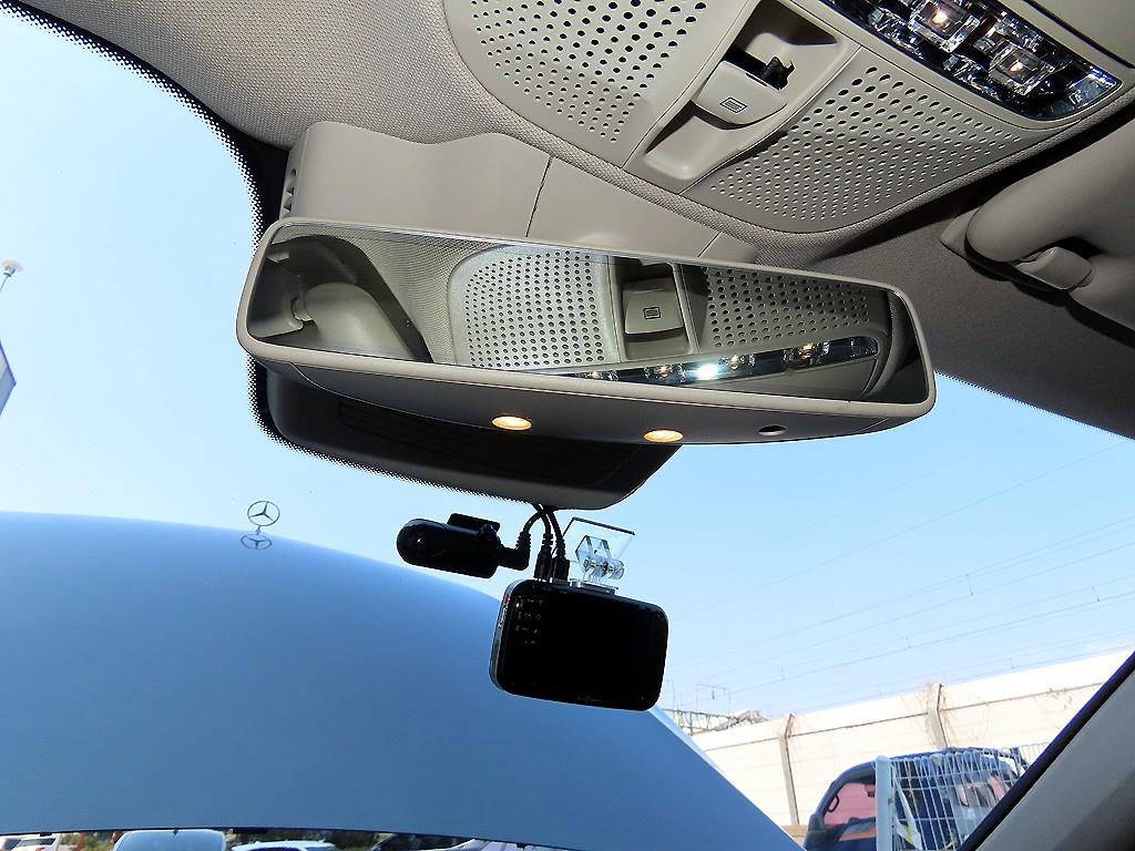 Mercedes Benz E class 2017 Gris - Importación desde Corea - HF Imports Iquique - Foto 15