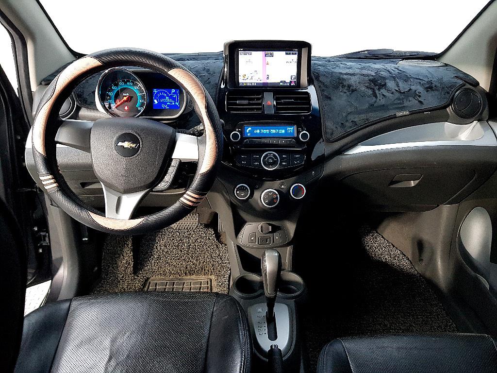 Chevrolet Spark - Vista 5