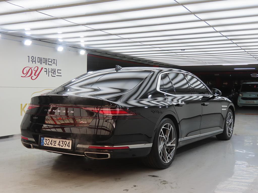 Genesis G90 - Vista 4