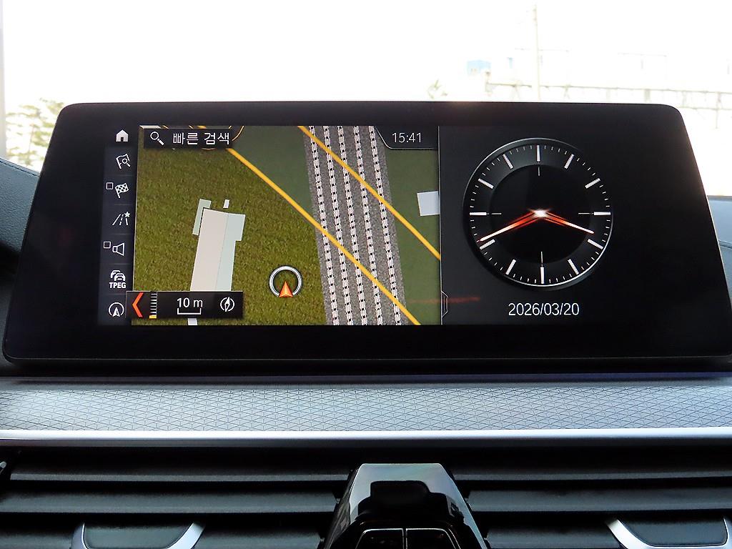 BMW 5 Series 2018 Blanco - Importación desde Corea - HF Imports Iquique - Foto 14