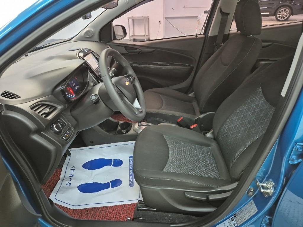 Chevrolet Spark - Vista 11