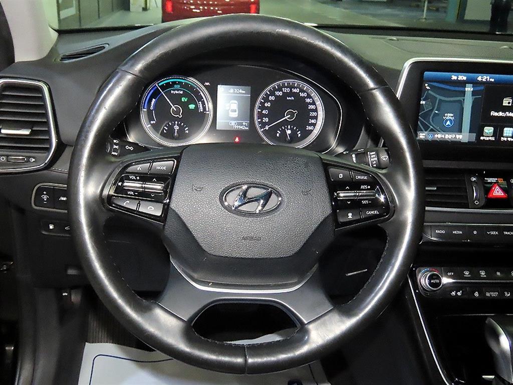 HYUNDAI Grandeur - Vista 8