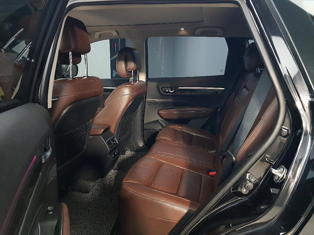 SAMSUNG QM6 - Vista 9