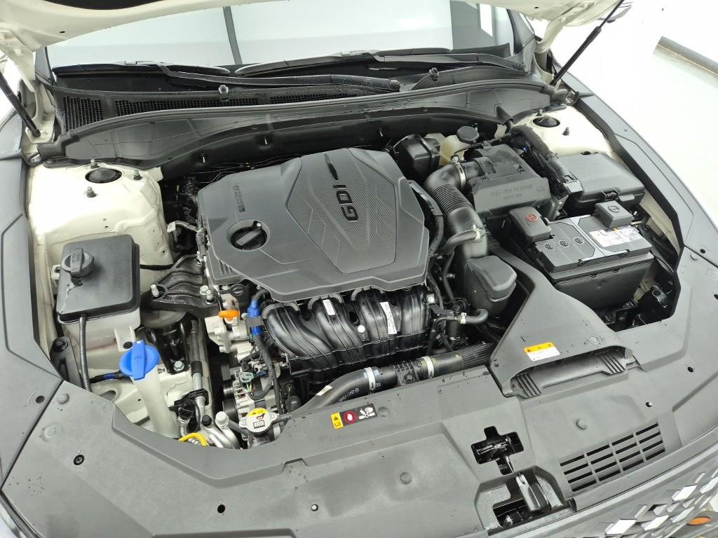 HYUNDAI Grandeur - Vista 6