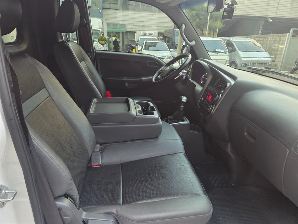 Small Truck Normal Box(High Deck) 2020 Blanco - Importación desde Corea - HF Imports Iquique - Foto 19