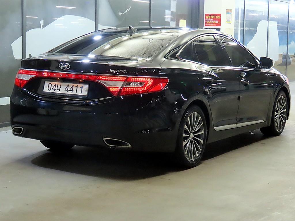 HYUNDAI Grandeur - Vista 4
