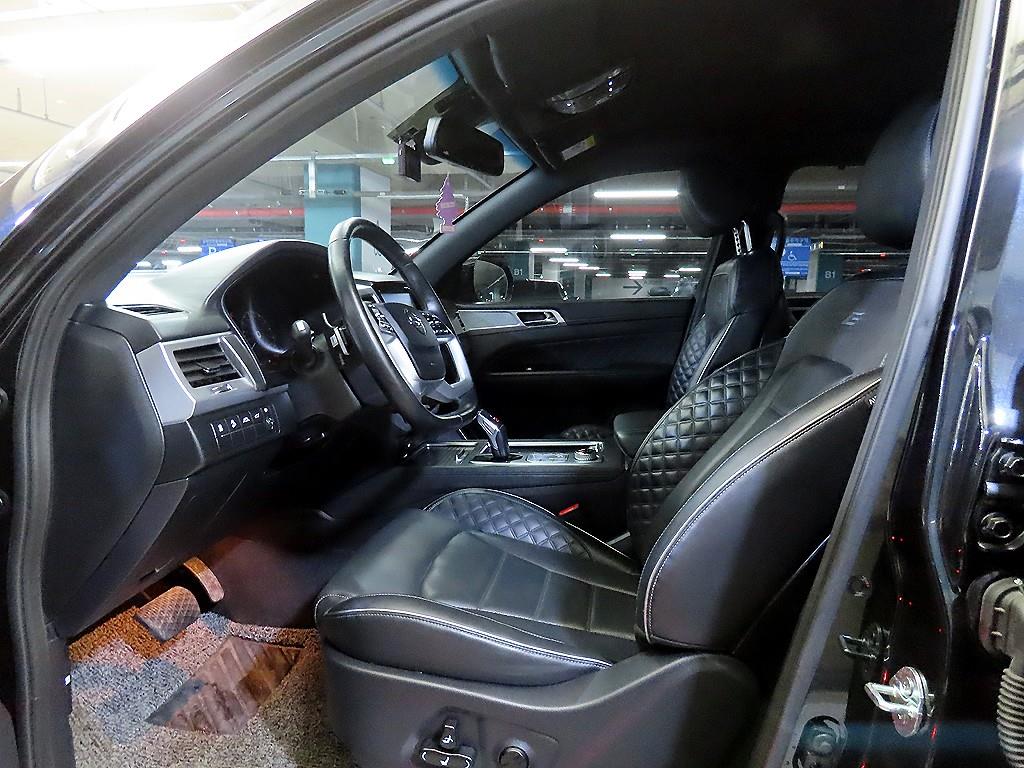 Ssangyong Rexton - Vista 6