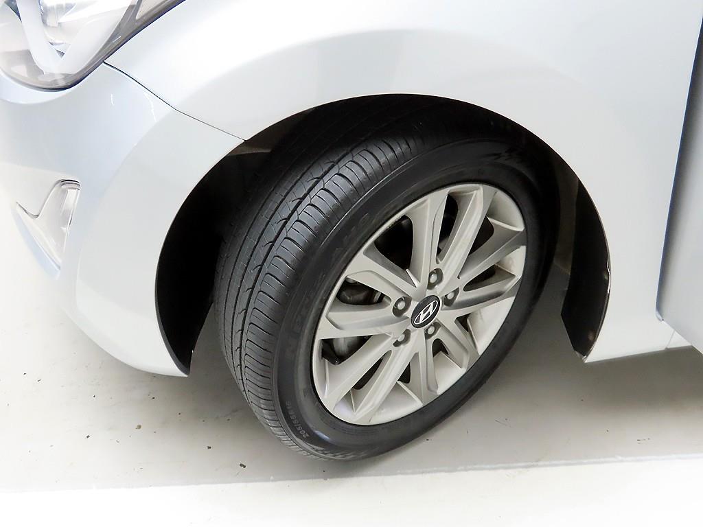 HYUNDAI Avante 2014 Gris - Importación desde Corea - HF Imports Iquique - Foto 19