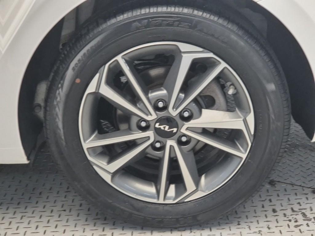 KIA K3 2022 Blanco - Importación desde Corea - HF Imports Iquique - Foto 20