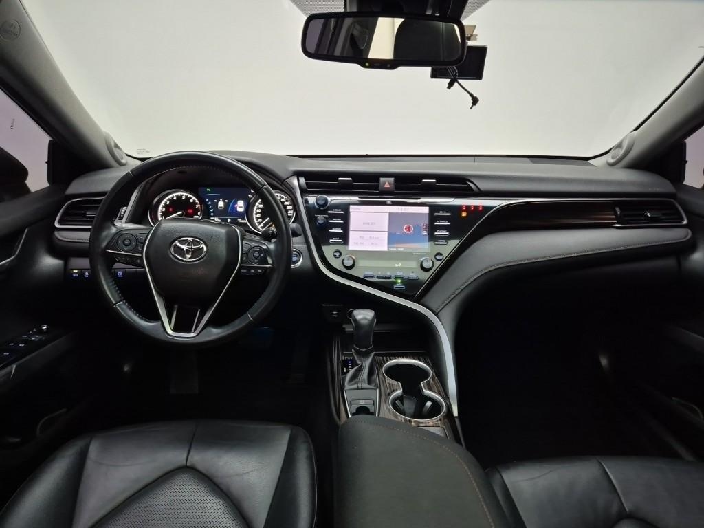 Toyota Camry - Vista 7