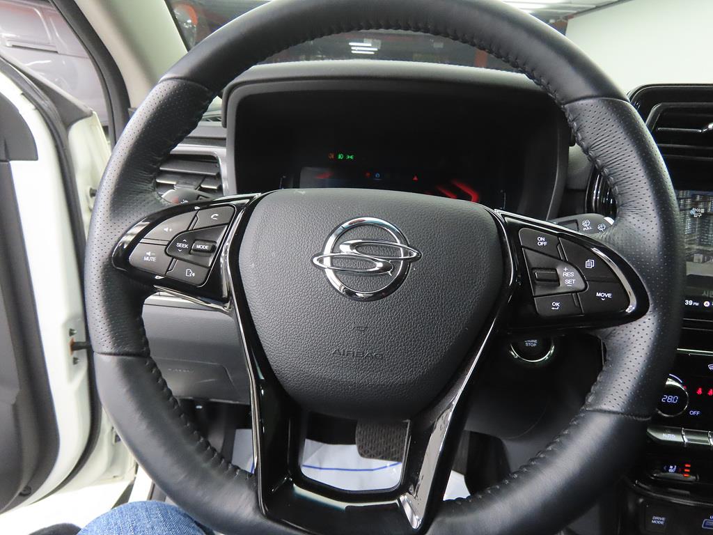 Ssangyong Tivoli - Vista 8