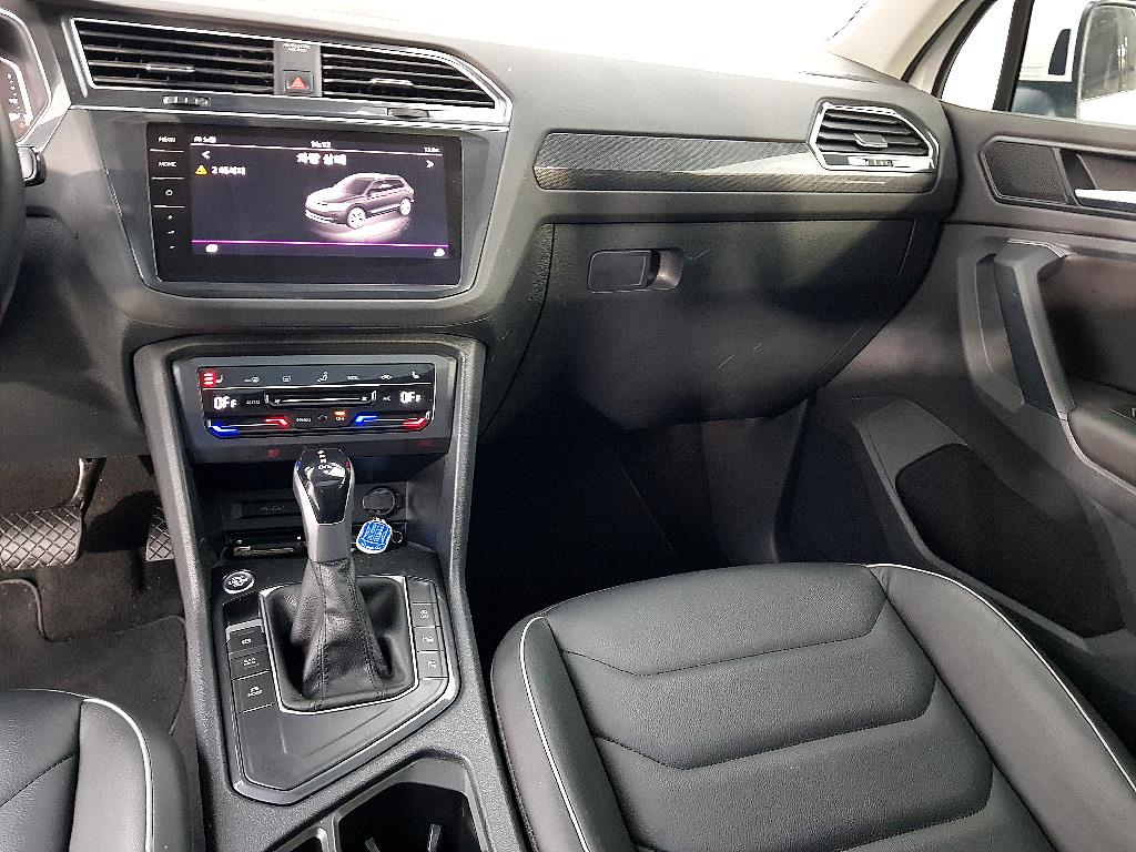 Volkswagen Tiguan - Vista 10