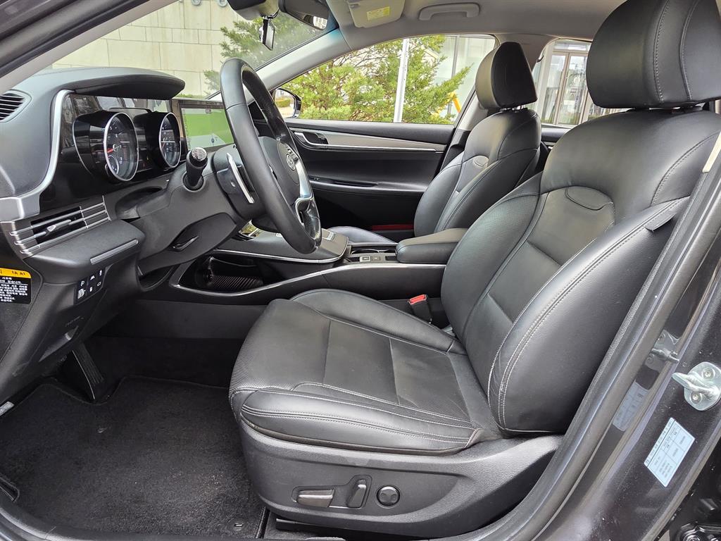 HYUNDAI Grandeur - Vista 8