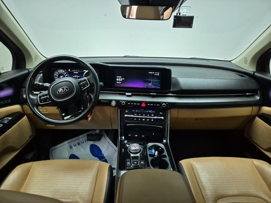 KIA Carnival - Vista 7