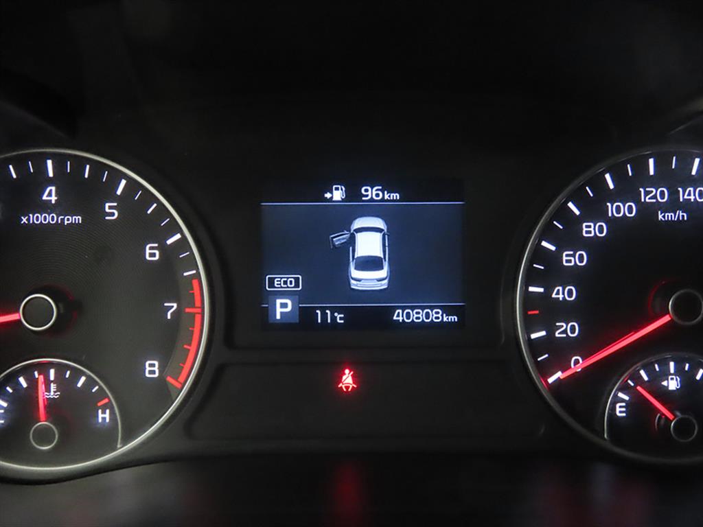 KIA K5 - Vista 9