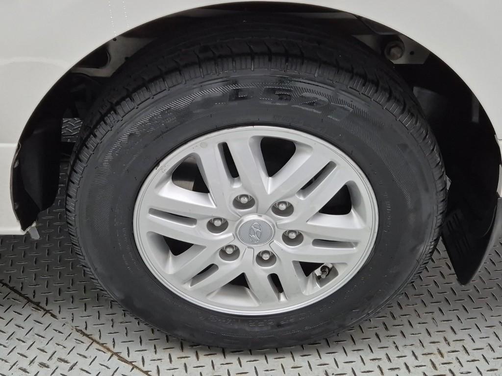 HYUNDAI Starex 2021 Blanco - Importación desde Corea - HF Imports Iquique - Foto 19