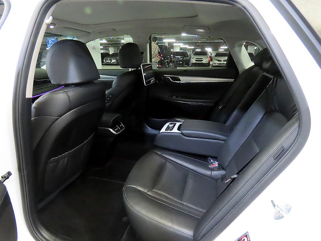 HYUNDAI Grandeur - Vista 7