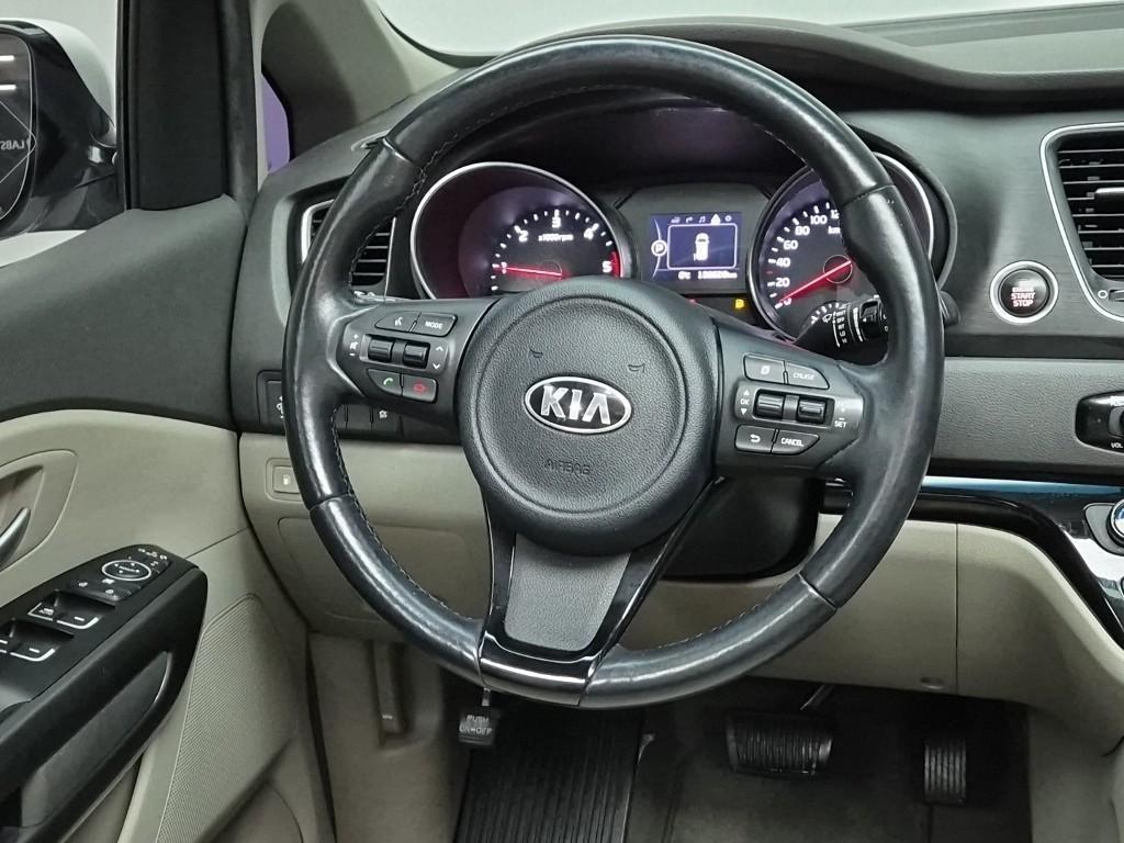 KIA Carnival 2015 Blanco - Importación desde Corea - HF Imports Iquique - Foto 13