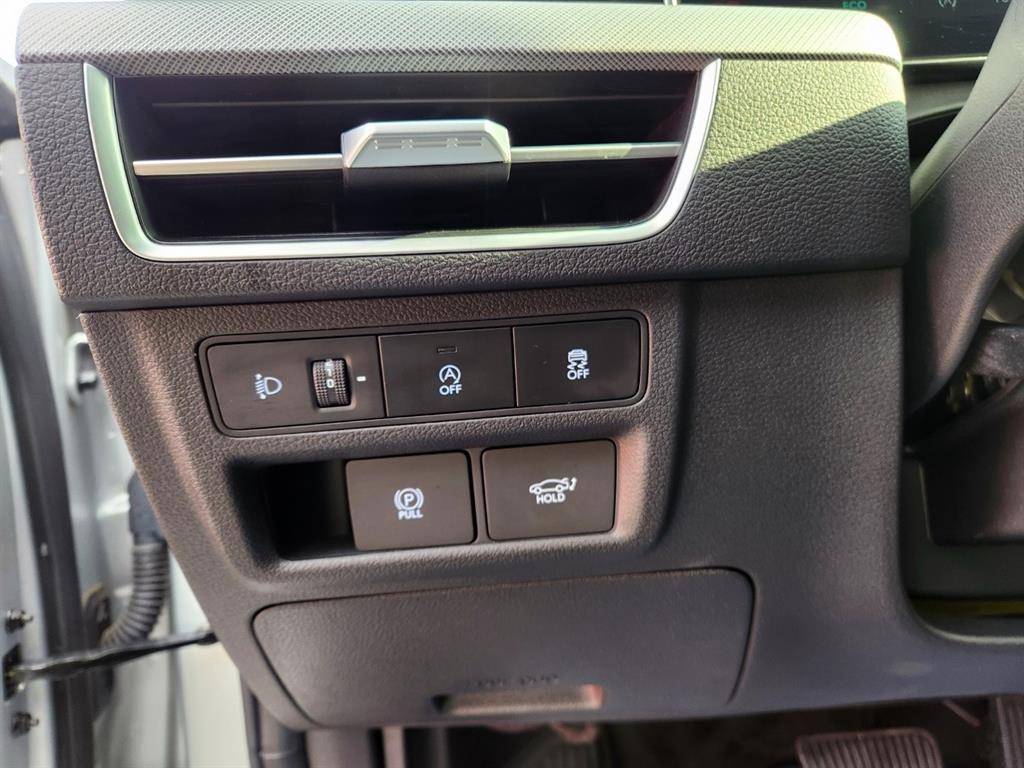 HYUNDAI Sonata - Vista 8