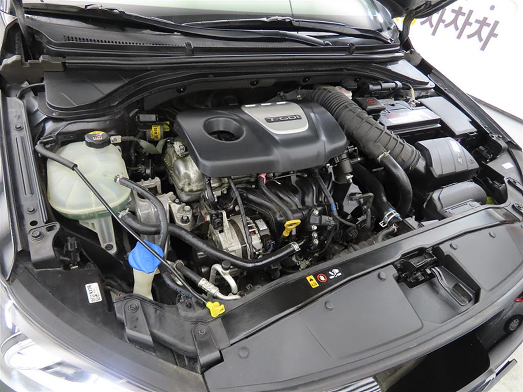 HYUNDAI Avante 2017 Negro - Importación desde Corea - HF Imports Iquique - Foto 19