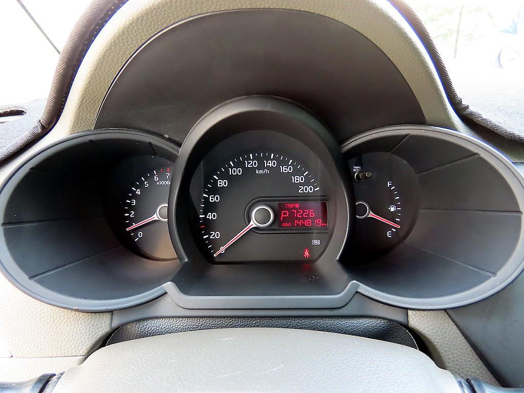 KIA Morning - Vista 9