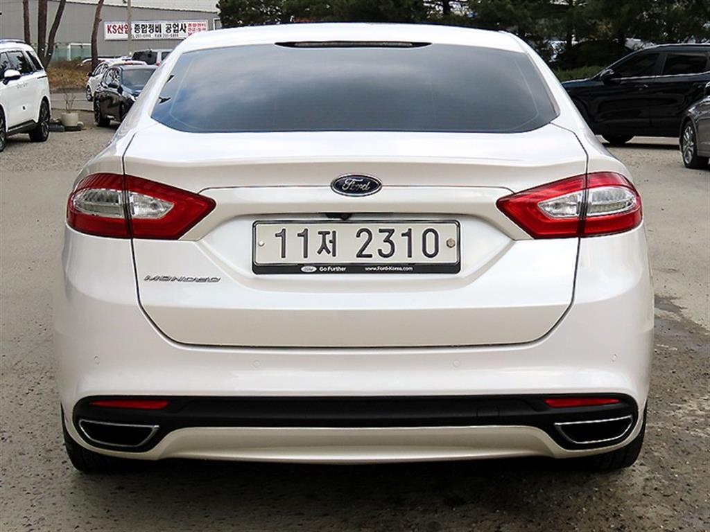 Ford Mondeo - Vista 4