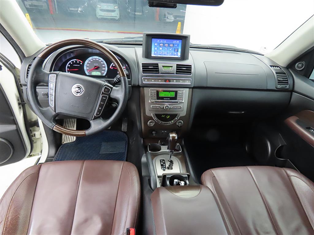 Ssangyong Rexton - Vista 7