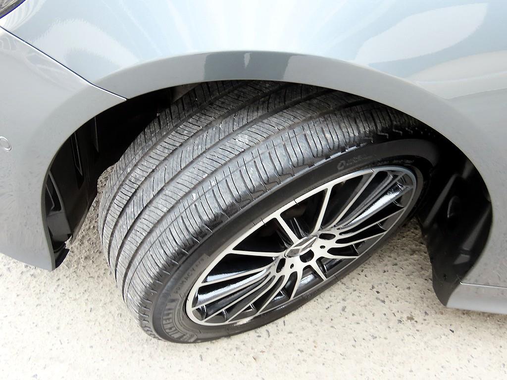 Mercedes Benz E class 2017 Gris - Importación desde Corea - HF Imports Iquique - Foto 20