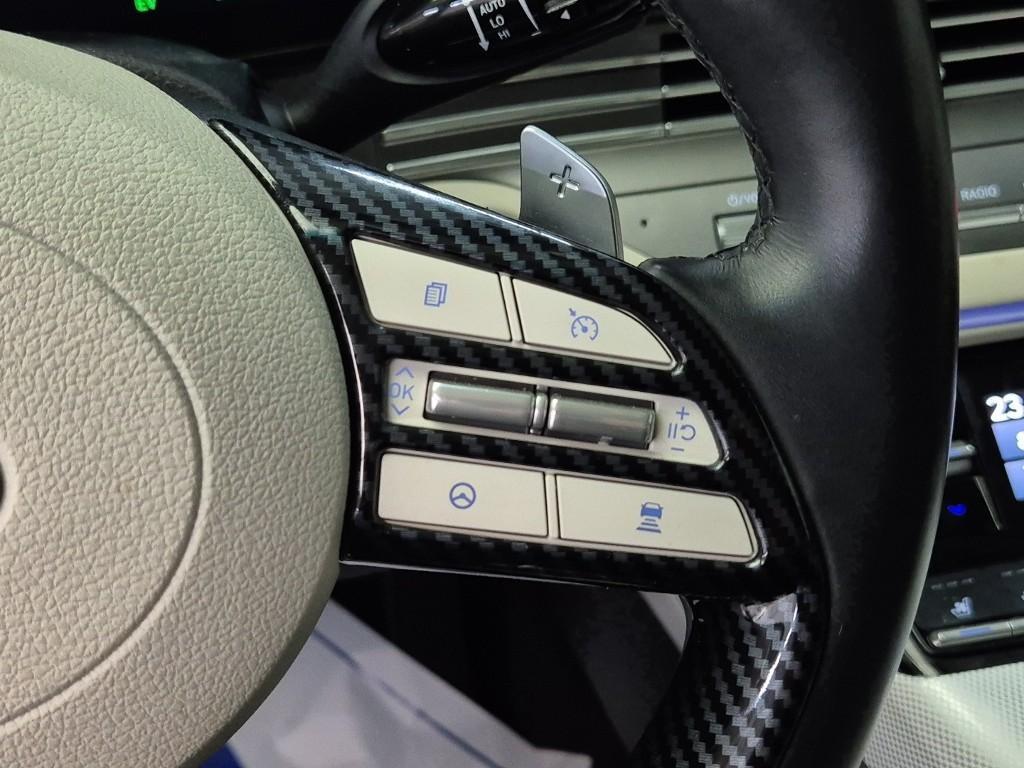 HYUNDAI Grandeur - Vista 10