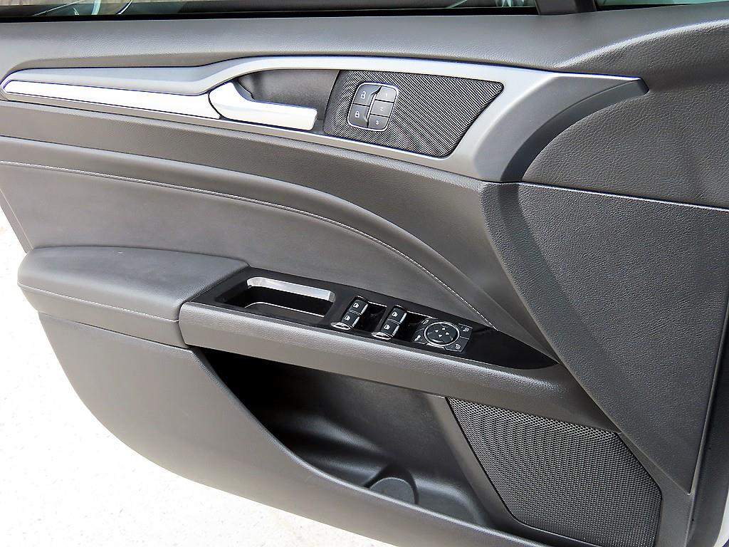 Ford Mondeo - Vista 11