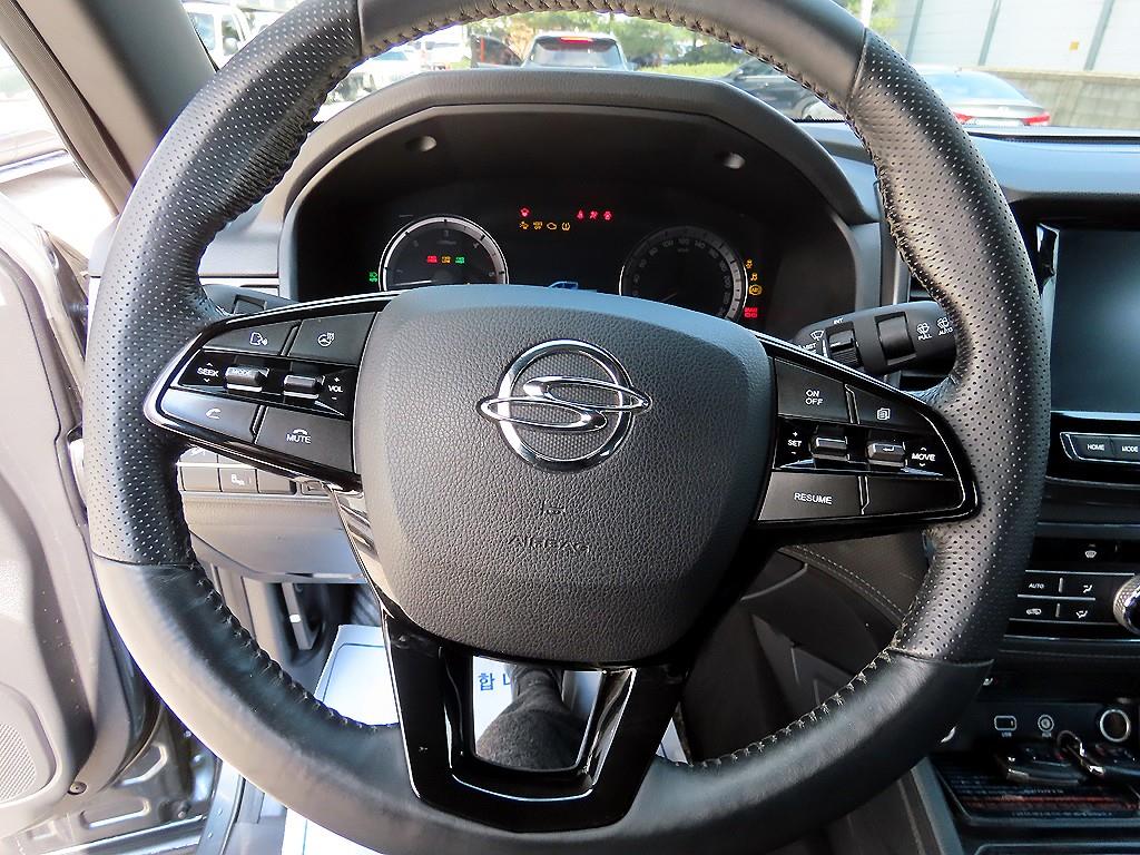 Ssangyong Rexton - Vista 8