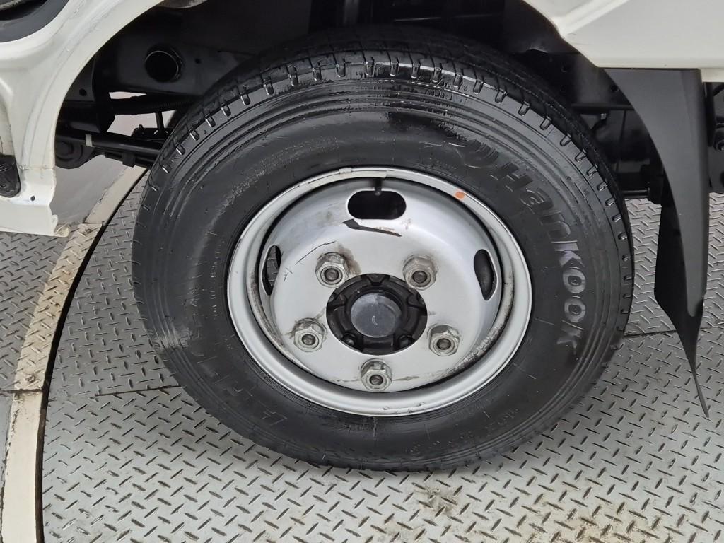 Small Truck Top_Frozen Top 2024 Blanco - Importación desde Corea - HF Imports Iquique - Foto 15