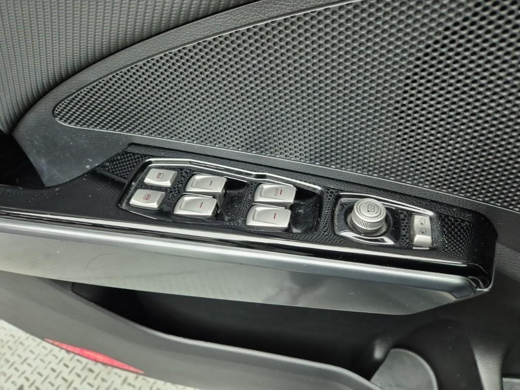 Ssangyong Tivoli 2018 Blanco - Importación desde Corea - HF Imports Iquique - Foto 18