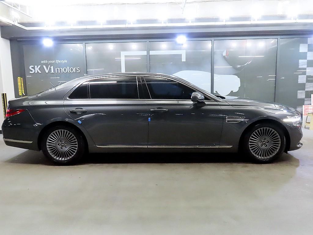 Genesis G90 - Vista 4