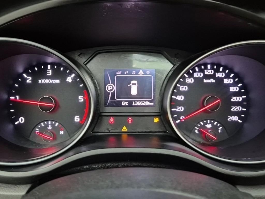 KIA Carnival 2015 Blanco - Importación desde Corea - HF Imports Iquique - Foto 17