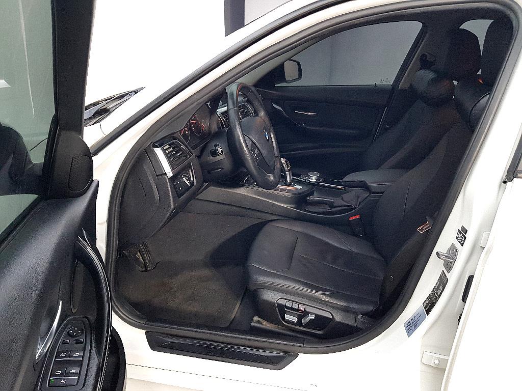 BMW 3 series - Vista 8