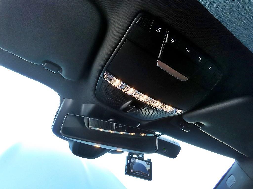 Mercedes Benz E class 2017 Gris - Importación desde Corea - HF Imports Iquique - Foto 15