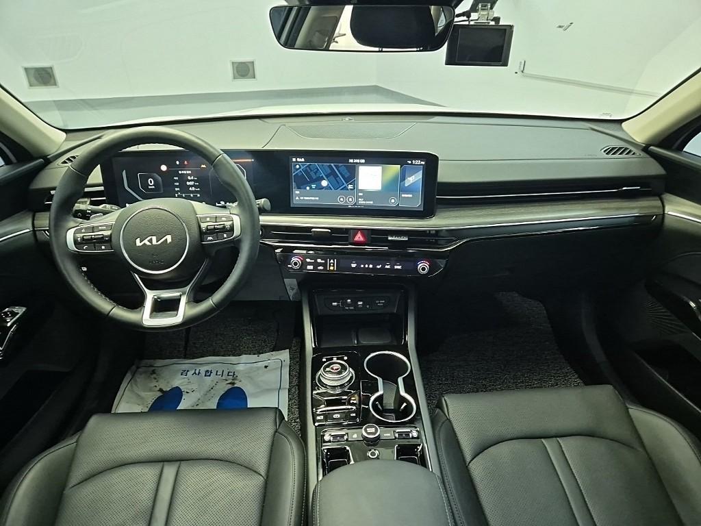 KIA K5 - Vista 7